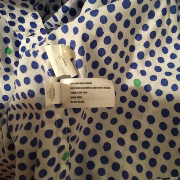 Gap white/blue dots fitted boyfriend button shirt - Picture 6 of 6